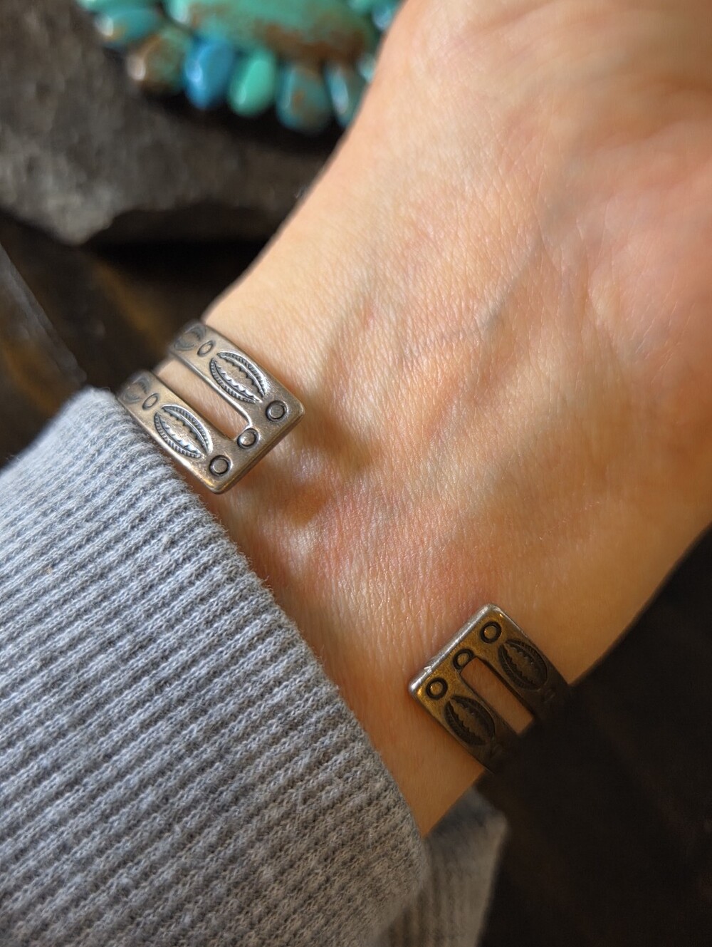 Vintage Fred Harvey Era 2 Row Turquoise Cuff - Picture 4 of 7